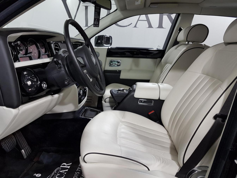 Rolls-Royce Phantom бензин 2008 id-4910 Купить Rolls-Royce Phantom бензин 2008 id-4910 в Киеве, Фото №20