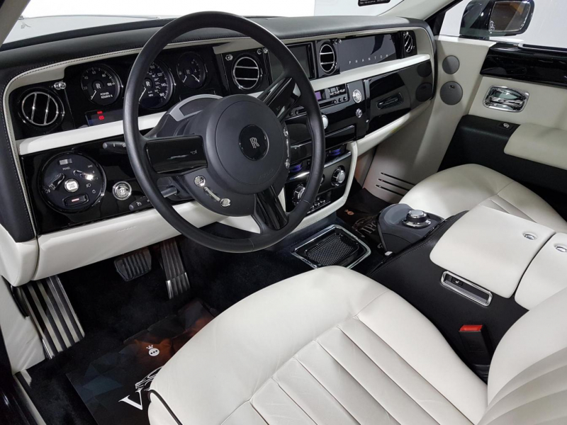 Rolls-Royce Phantom бензин 2008 id-4910 Купить Rolls-Royce Phantom бензин 2008 id-4910 в Киеве, Фото №21