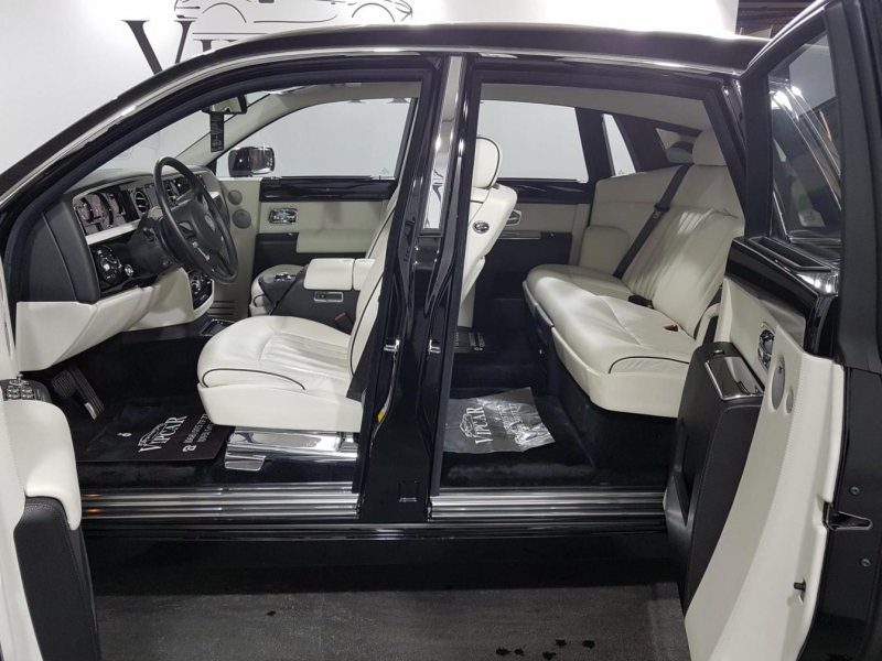 Rolls-Royce Phantom бензин 2008 id-4910 Купить Rolls-Royce Phantom бензин 2008 id-4910 в Киеве, Фото №22