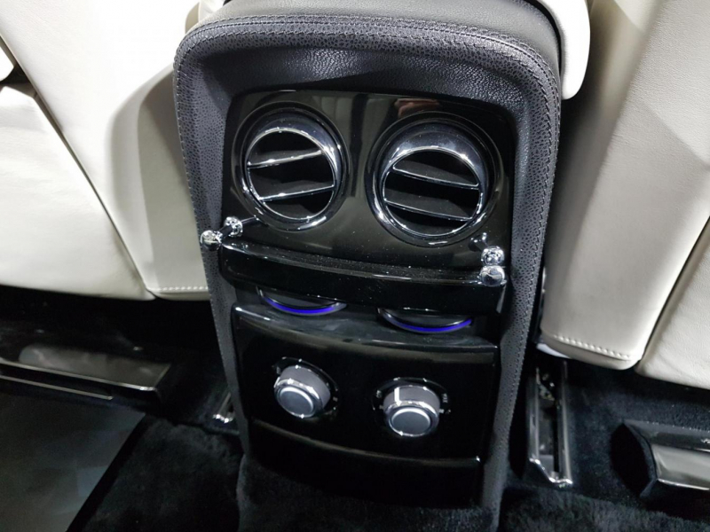 Rolls-Royce Phantom бензин 2008 id-4910 Купить Rolls-Royce Phantom бензин 2008 id-4910 в Киеве, Фото №26