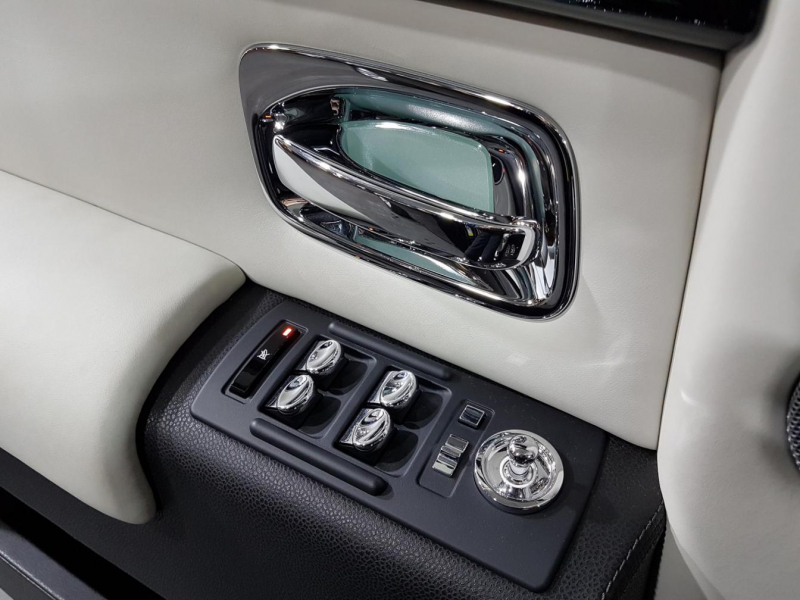 Rolls-Royce Phantom бензин 2008 id-4910 Купить Rolls-Royce Phantom бензин 2008 id-4910 в Киеве, Фото №30