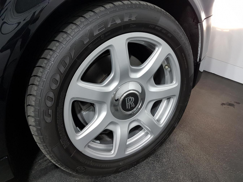 Rolls-Royce Phantom бензин 2008 id-4910 Купить Rolls-Royce Phantom бензин 2008 id-4910 в Киеве, Фото №51