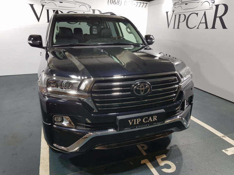 Toyota Land Cruiser 200 Special Edition дизель 2017 id-4853 Купить Toyota Land Cruiser 200 Special Edition дизель 2017 id-4853 в Киеве, Фото №4