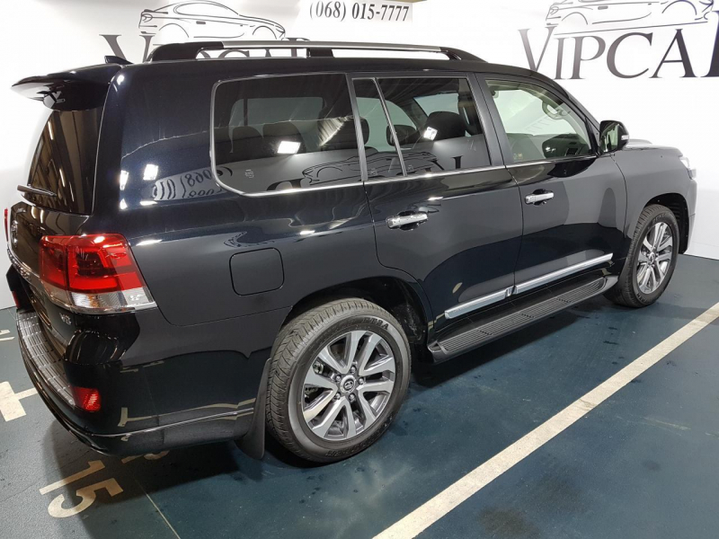 Toyota Land Cruiser 200 Special Edition дизель 2017 id-4853 Купить Toyota Land Cruiser 200 Special Edition дизель 2017 id-4853 в Киеве, Фото №12