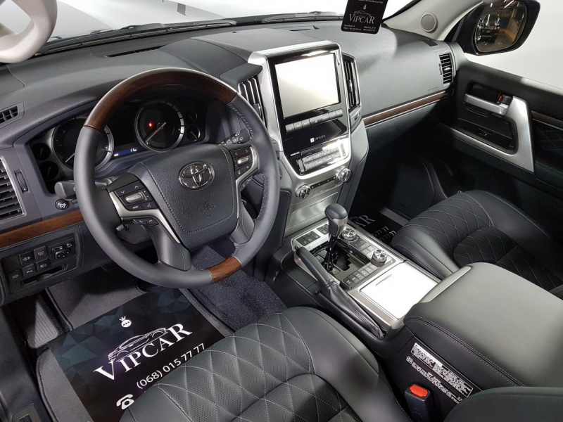 Toyota Land Cruiser 200 Special Edition дизель 2017 id-4853 Купить Toyota Land Cruiser 200 Special Edition дизель 2017 id-4853 в Киеве, Фото №29