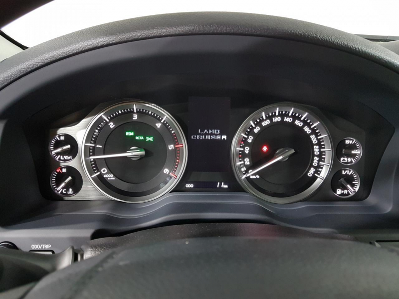 Toyota Land Cruiser 200 Special Edition дизель 2017 id-4853 Купить Toyota Land Cruiser 200 Special Edition дизель 2017 id-4853 в Киеве, Фото №41