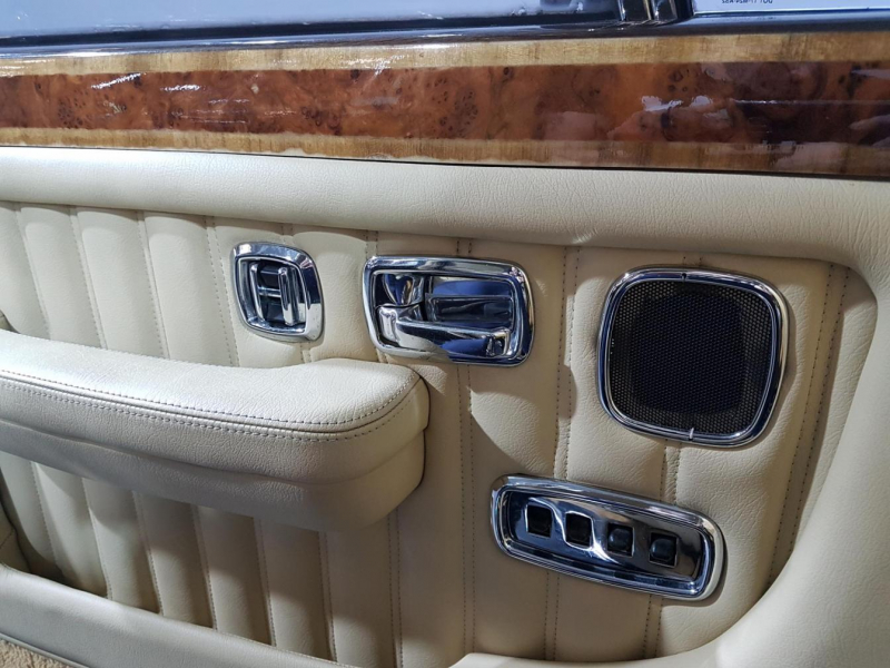 Bentley Turbo R бензин 1995 id-6092 Купить Bentley Turbo R бензин 1995 id-6092 в Киеве, Фото №25