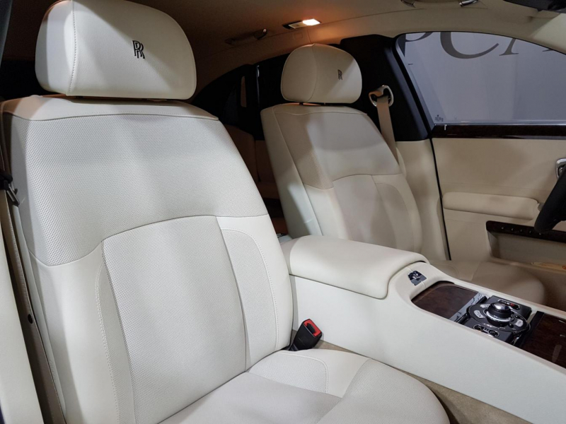 Rolls-Royce Ghost бензин 2010 id-6083 Купить Rolls-Royce Ghost бензин 2010 id-6083 в Киеве, Фото №11