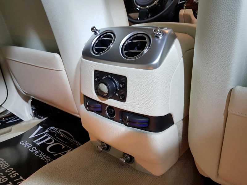 Rolls-Royce Ghost бензин 2010 id-6083 Купить Rolls-Royce Ghost бензин 2010 id-6083 в Киеве, Фото №23