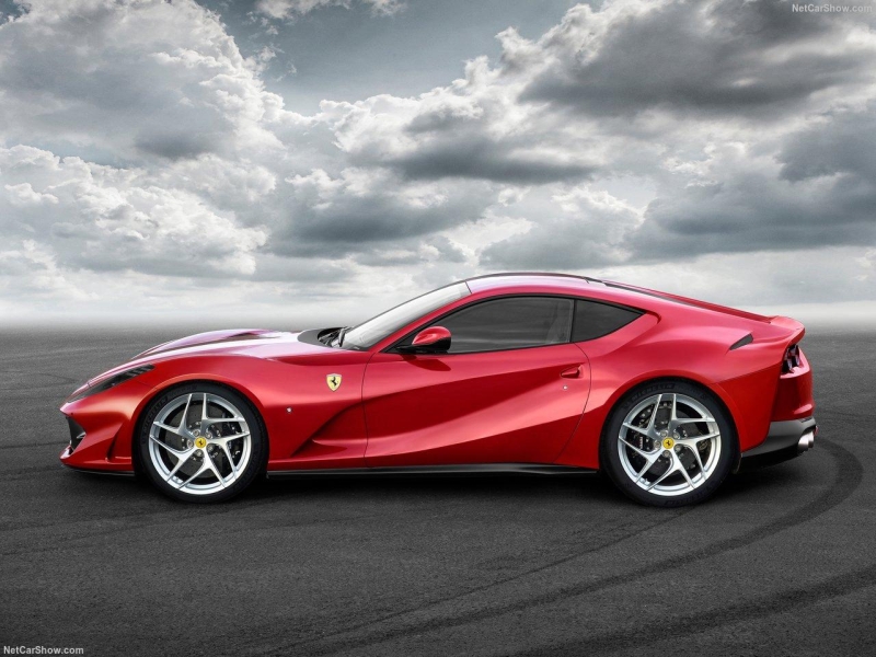 Купить Ferrari 812 Supefast бензин 2025 id-6040 в Киеве, Фото №2
