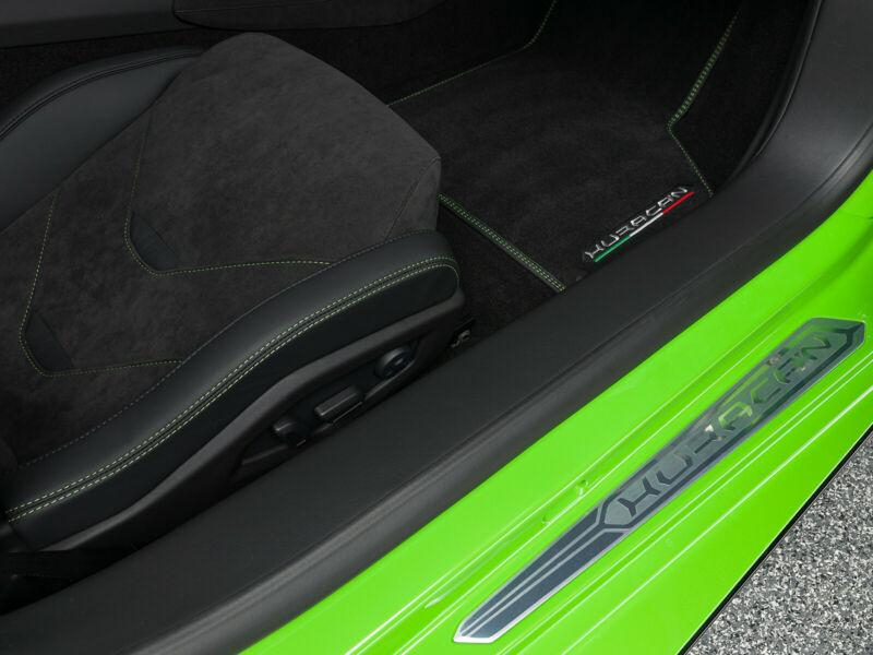 Lamborghini Huracan бензин 2023 id-1005632 Купить Lamborghini Huracan бензин 2023 id-1005632 в Киеве, Фото №9