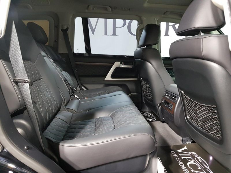 Toyota Land Cruiser 200 Guard дизель 2017 id-1005660 Купить Toyota Land Cruiser 200 Guard дизель 2017 id-1005660 в Киеве, Фото №11