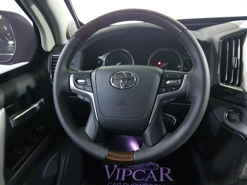 Toyota Land Cruiser 200 Guard дизель 2017 id-1005660 Купить Toyota Land Cruiser 200 Guard дизель 2017 id-1005660 в Киеве, Фото №19