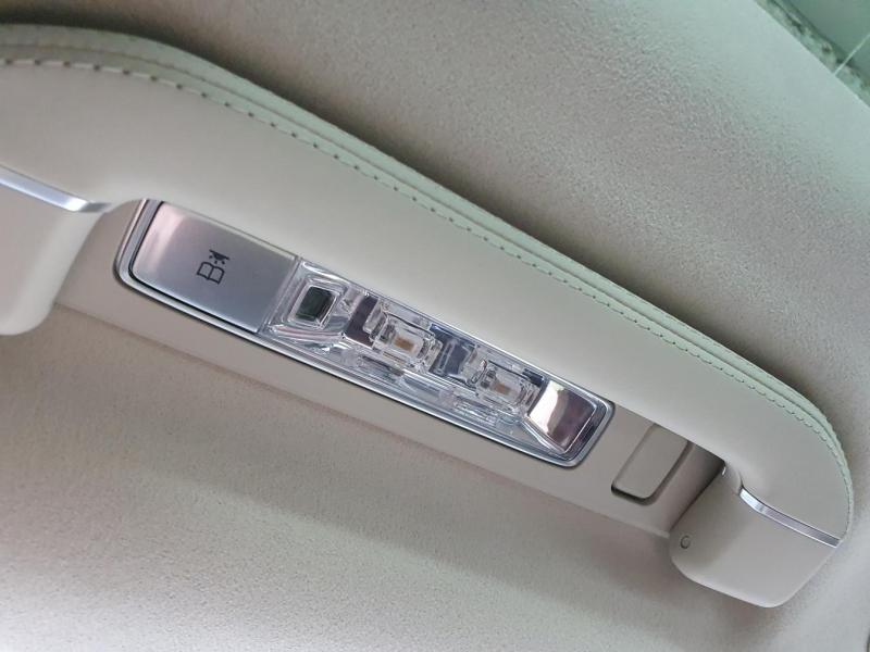 Mercedes-Maybach GLS 600 бензин 2023 id-1005667 Купить Mercedes-Maybach GLS 600 бензин 2023 id-1005667 в Киеве, Фото №17