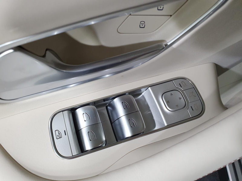 Mercedes-Maybach GLS 600 бензин 2023 id-1005667 Купить Mercedes-Maybach GLS 600 бензин 2023 id-1005667 в Киеве, Фото №51