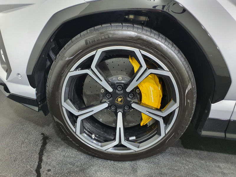 Lamborghini Urus бензин 2021 id-1005672 Купить Lamborghini Urus бензин 2021 id-1005672 в Киеве, Фото №91