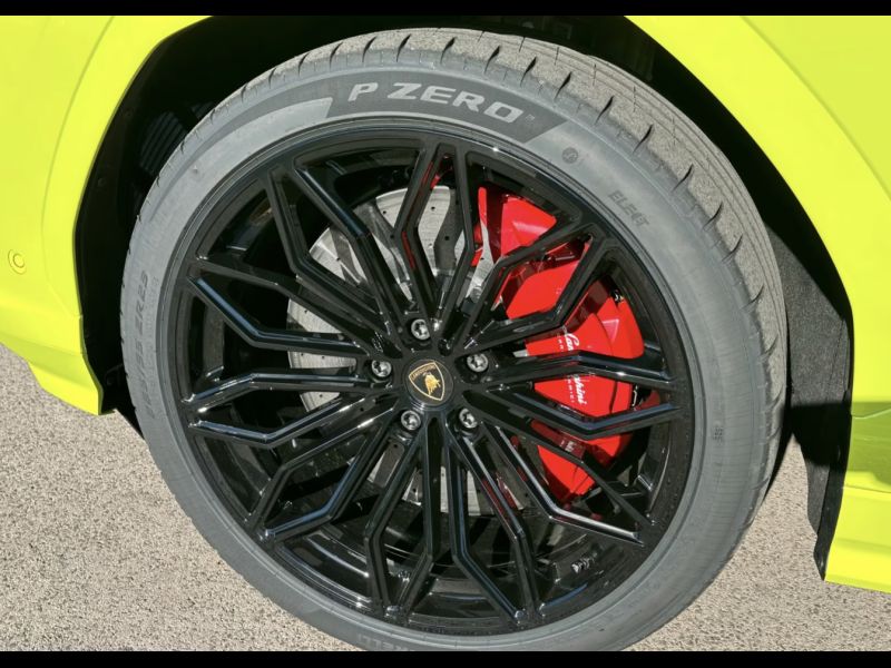 Lamborghini Urus SE гибрид 2025 id-1005672 Купить Lamborghini Urus SE гибрид 2025 id-1005672 в Киеве, Фото №10