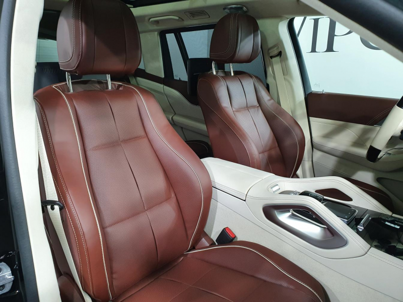 Mercedes-Maybach GLS 600 бензин 2023 id-1005678 Купить Mercedes-Maybach GLS 600 бензин 2023 id-1005678 в Киеве, Фото №4