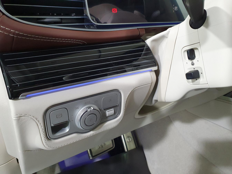 Mercedes-Maybach GLS 600 бензин 2023 id-1005678 Купить Mercedes-Maybach GLS 600 бензин 2023 id-1005678 в Киеве, Фото №25