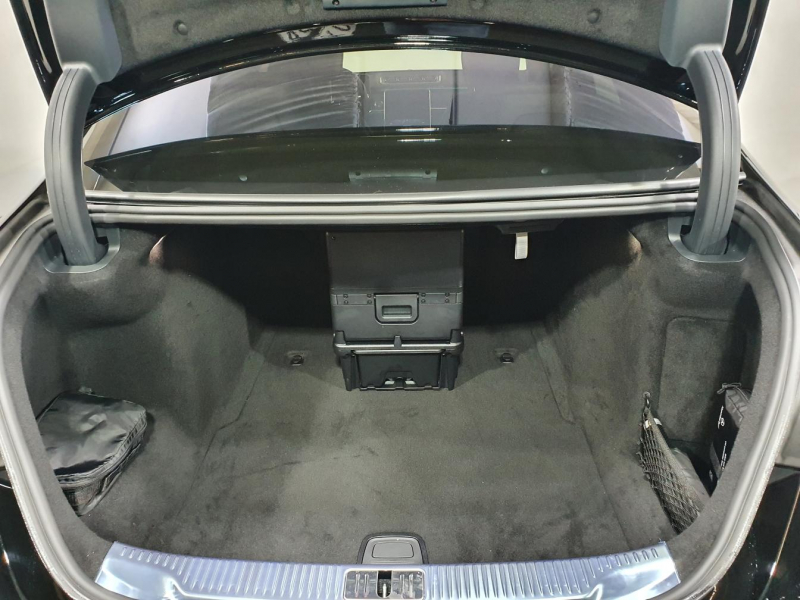 Mercedes-Benz S 500 Long 4Matic бензин 2024 id-1005682 Купить Mercedes-Benz S 500 Long 4Matic бензин 2024 id-1005682 в Киеве, Фото №17