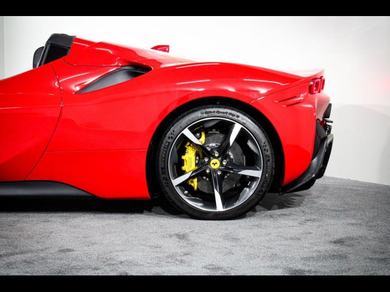 Ferrari SF90 Stradale гибрид 2025 id-1005686 Купить Ferrari SF90 Stradale гибрид 2025 id-1005686 в Киеве, Фото №5