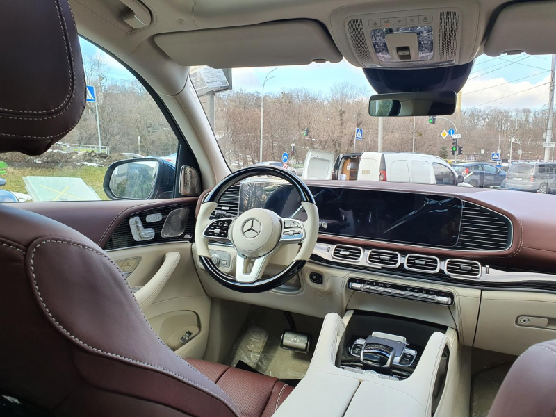 Maybach GLS 600 бензин 2023 id-1005691 Купить Maybach GLS 600 бензин 2023 id-1005691 в Киеве, Фото №10