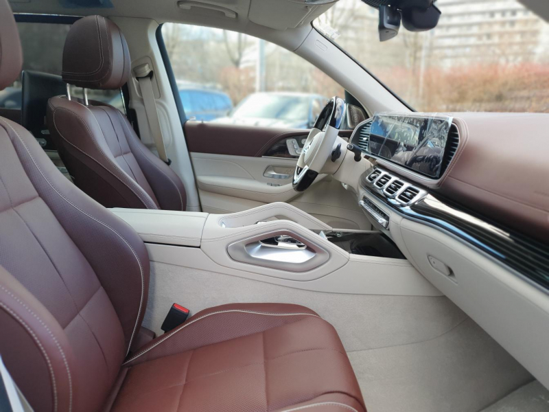 Maybach GLS 600 бензин 2023 id-1005691 Купить Maybach GLS 600 бензин 2023 id-1005691 в Киеве, Фото №13