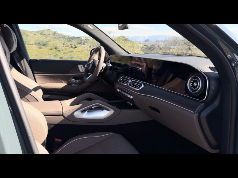 Купить Mercedes-Benz GLS 450 бензин 2026 id-1005701 в Киеве, Фото №5