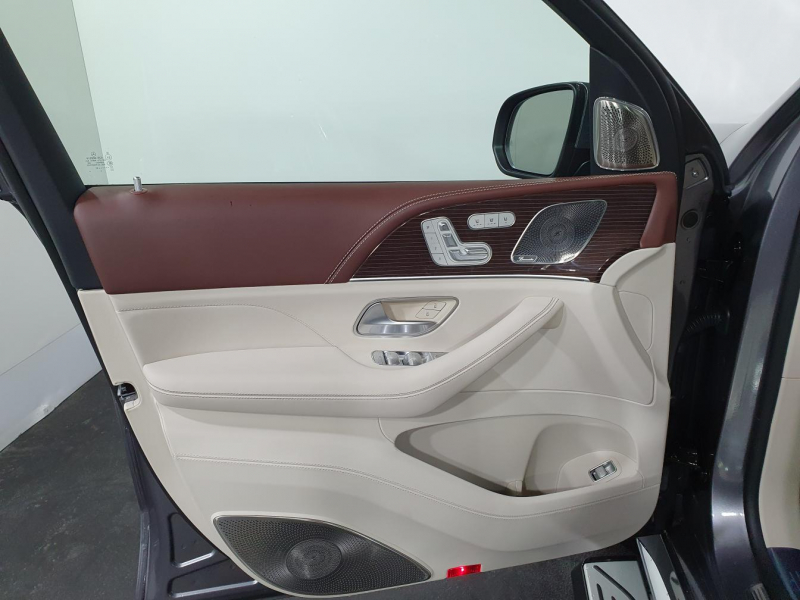 Купить Maybach GLS 600 бензин 2023 id-1005706 в Киеве, Фото №25