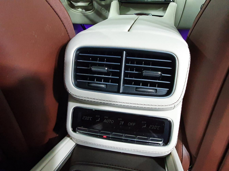 Купить Maybach GLS 600 бензин 2023 id-1005706 в Киеве, Фото №27