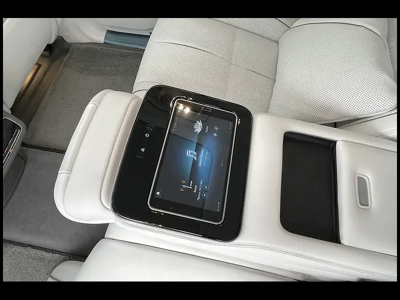 Maybach GLS 600 бензин 2023 id-1005708 Купить Maybach GLS 600 бензин 2023 id-1005708 в Киеве, Фото №19