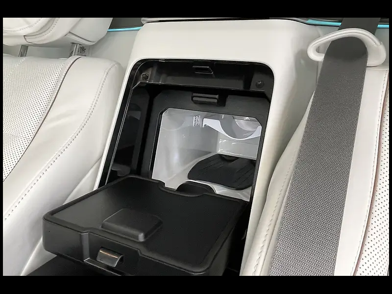 Maybach GLS 600 бензин 2023 id-1005708 Купить Maybach GLS 600 бензин 2023 id-1005708 в Киеве, Фото №21