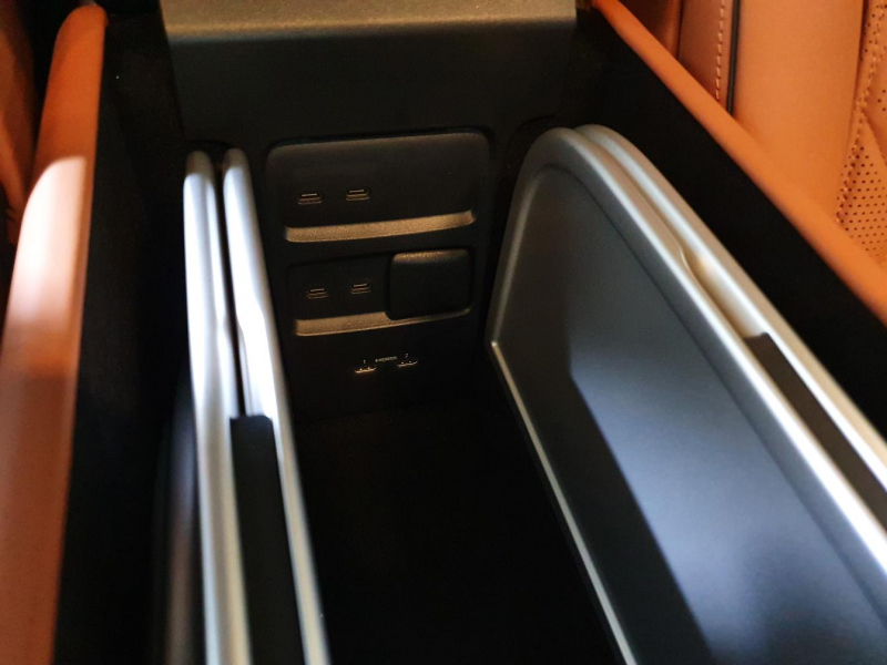 Mercedes-Benz S 580 Long 4Matic бензин 2024 id-1005712 Купить Mercedes-Benz S 580 Long 4Matic бензин 2024 id-1005712 в Киеве, Фото №32