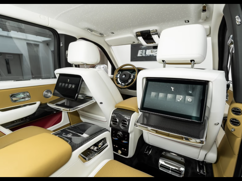 Rolls-Royce Cullinan Black Badge Series II бензин 2025 id-1005716 Купить Rolls-Royce Cullinan Black Badge Series II бензин 2025 id-1005716 в Киеве, Фото №7