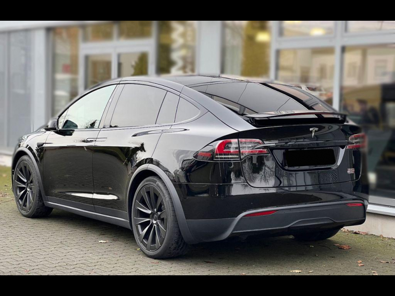 Tesla Model X Plaid электро 2023 id-1005713 Купить Tesla Model X Plaid электро 2023 id-1005713 в Киеве, Фото №3