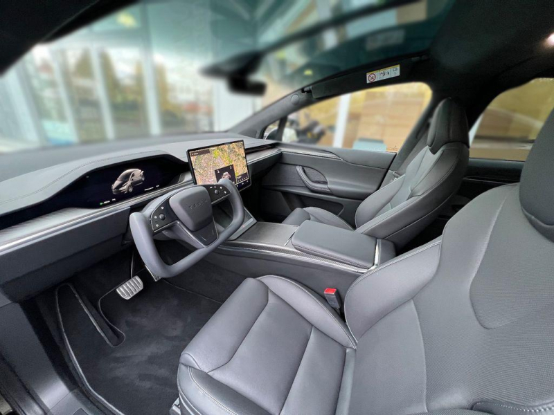 Tesla Model X Plaid электро 2023 id-1005713 Купить Tesla Model X Plaid электро 2023 id-1005713 в Киеве, Фото №6