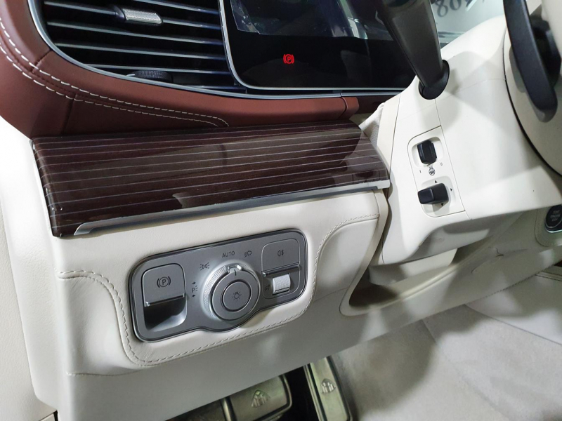 Maybach GLS 600 бензин 2023 id-1005721 Купить Maybach GLS 600 бензин 2023 id-1005721 в Киеве, Фото №21