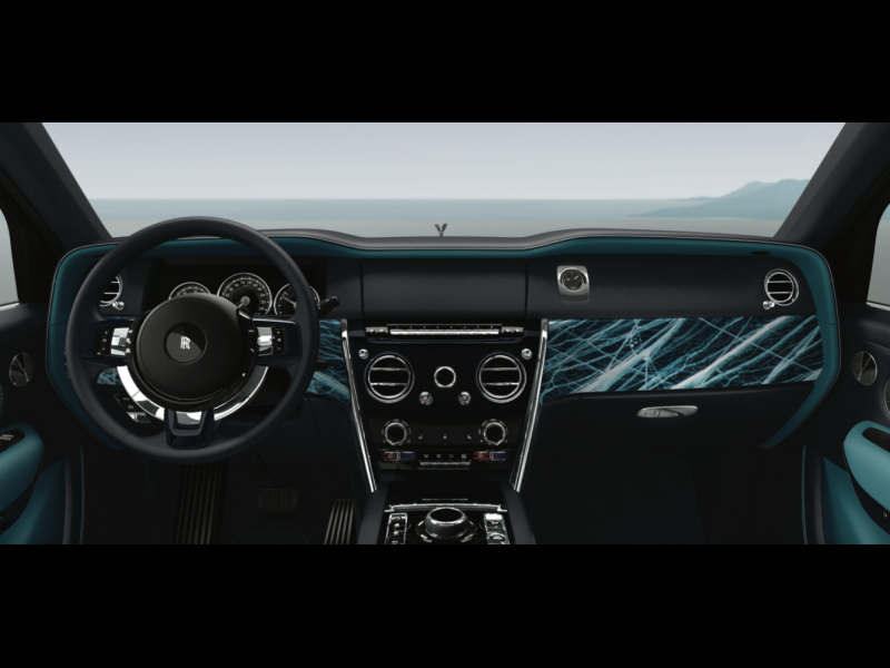 Купить Rolls-Royce Cullinan Frozen Lakes бензин 2024 id-1005734 в Киеве, Фото №6
