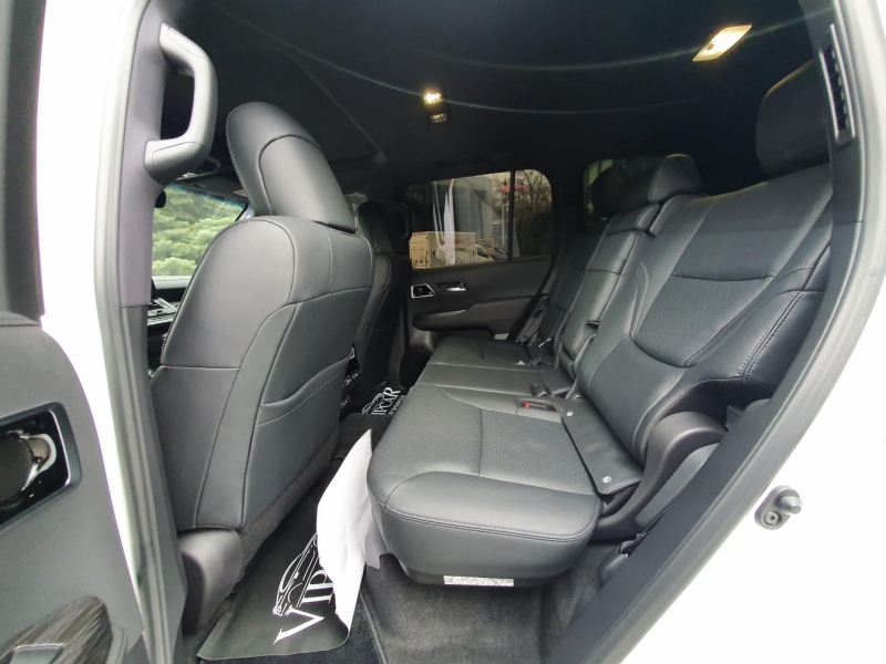 Купить Toyota Land Cruiser 300 Premium 70th бензин 2026 id-1005777 в Киеве, Фото №8