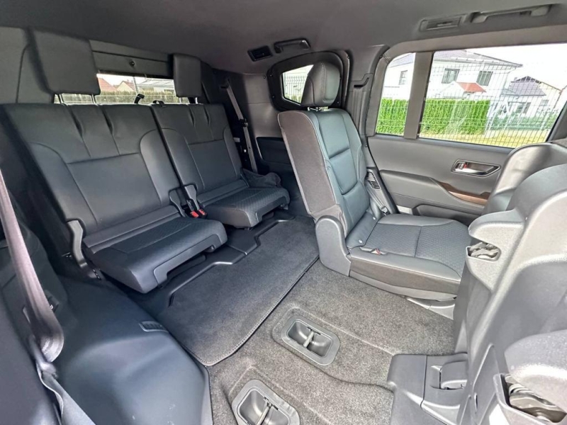 Купить Toyota Land Cruiser 300 Guard Inkas B6+ бензин 2025 id-1005790 в Киеве, Фото №5