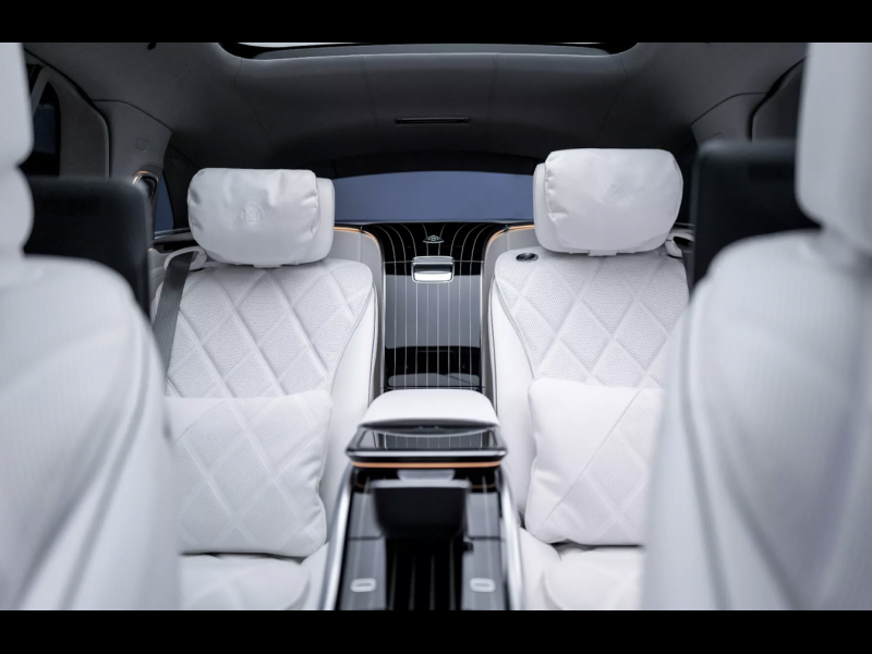 Maybach EQS 680 SUV электро 2024 id-1005796 Купить Maybach EQS 680 SUV электро 2024 id-1005796 в Киеве, Фото №11