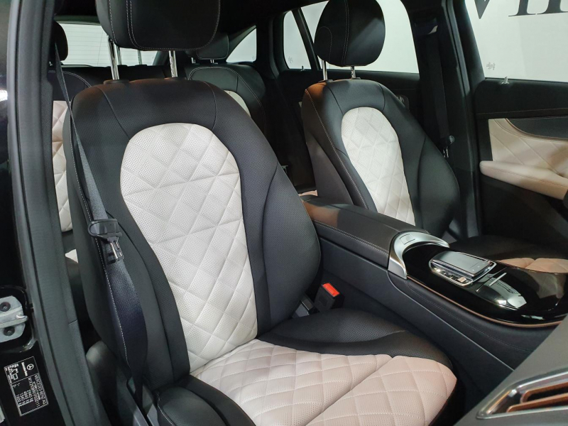 Mercedes-Benz EQC 400 4matic электро 2024 id-1005806 Купить Mercedes-Benz EQC 400 4matic электро 2024 id-1005806 в Киеве, Фото №8