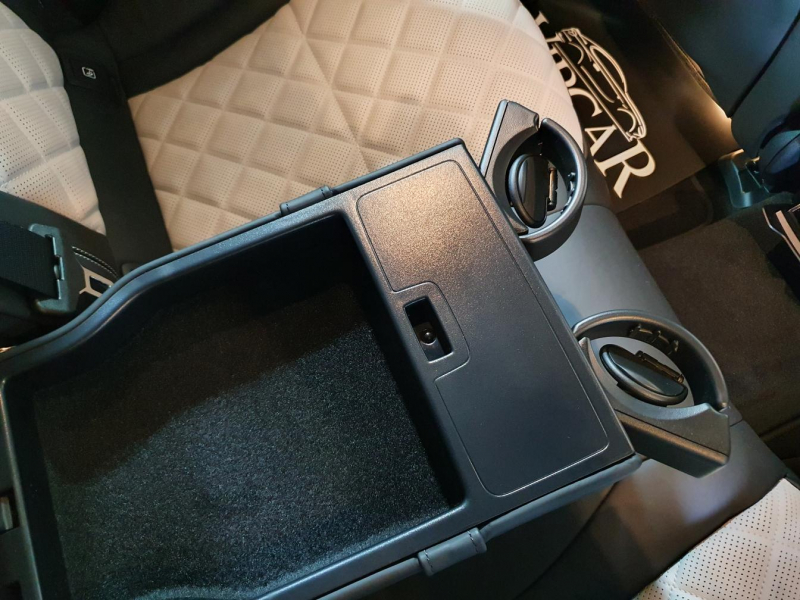 Mercedes-Benz EQC 400 4matic электро 2024 id-1005806 Купить Mercedes-Benz EQC 400 4matic электро 2024 id-1005806 в Киеве, Фото №28