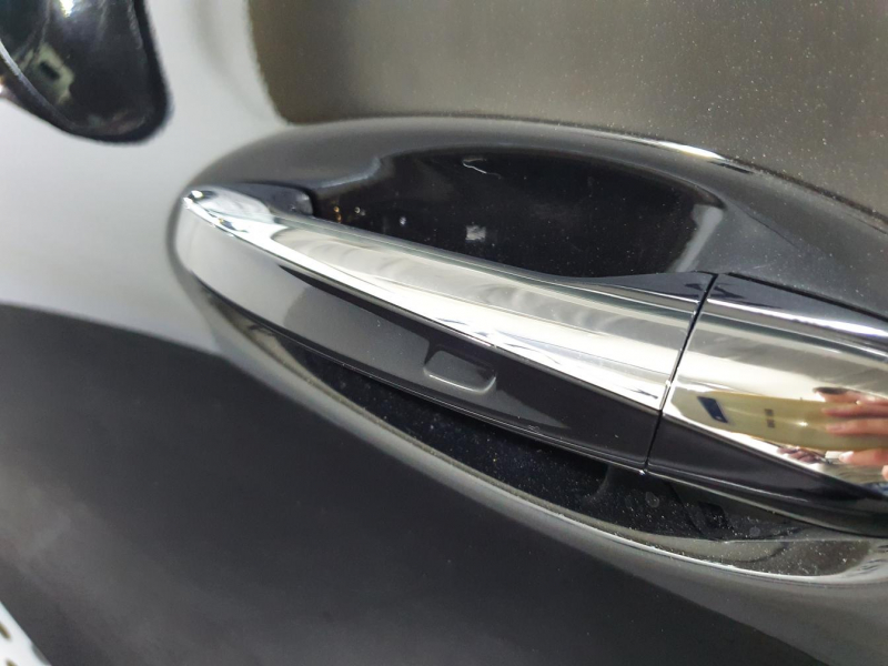 Mercedes-Benz EQC 400 4matic электро 2024 id-1005806 Купить Mercedes-Benz EQC 400 4matic электро 2024 id-1005806 в Киеве, Фото №95