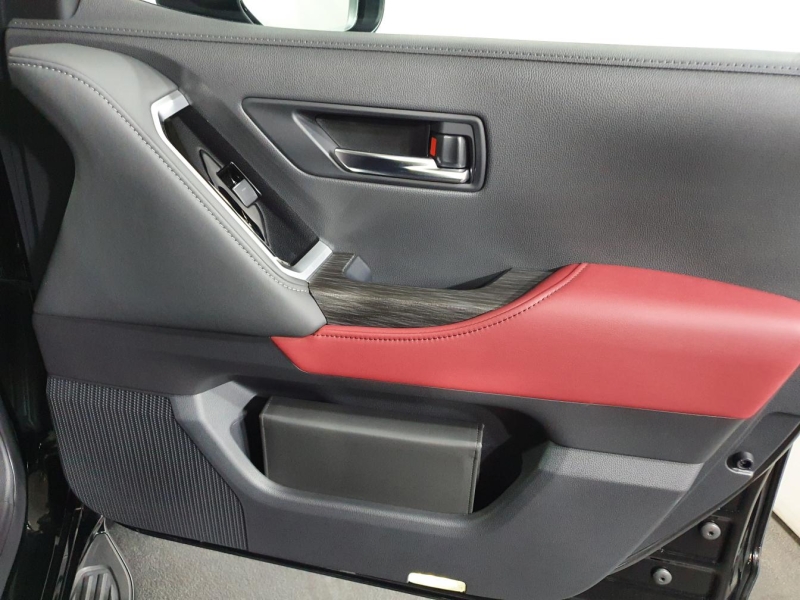 Купить Toyota Land Cruiser 300 Premium 70th бензин 2026 id-1005823 в Киеве, Фото №35