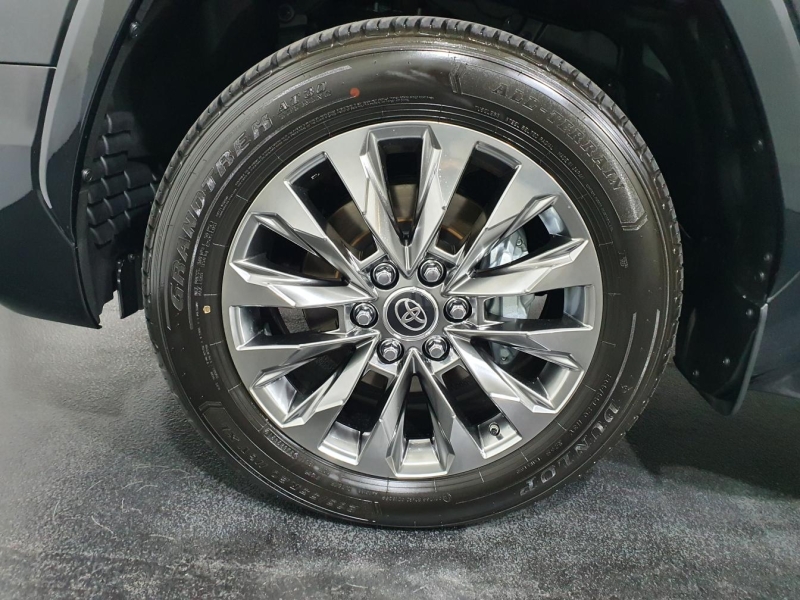 Купить Toyota Land Cruiser 300 Premium 70th бензин 2026 id-1005823 в Киеве, Фото №52