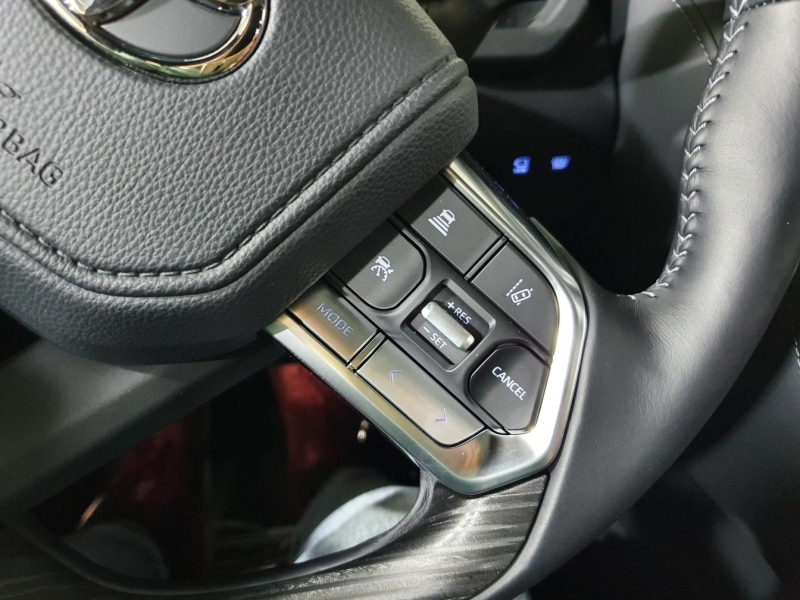 Купить Toyota Land Cruiser 300 Premium 70th бензин 2026 id-1005823 в Киеве, Фото №50