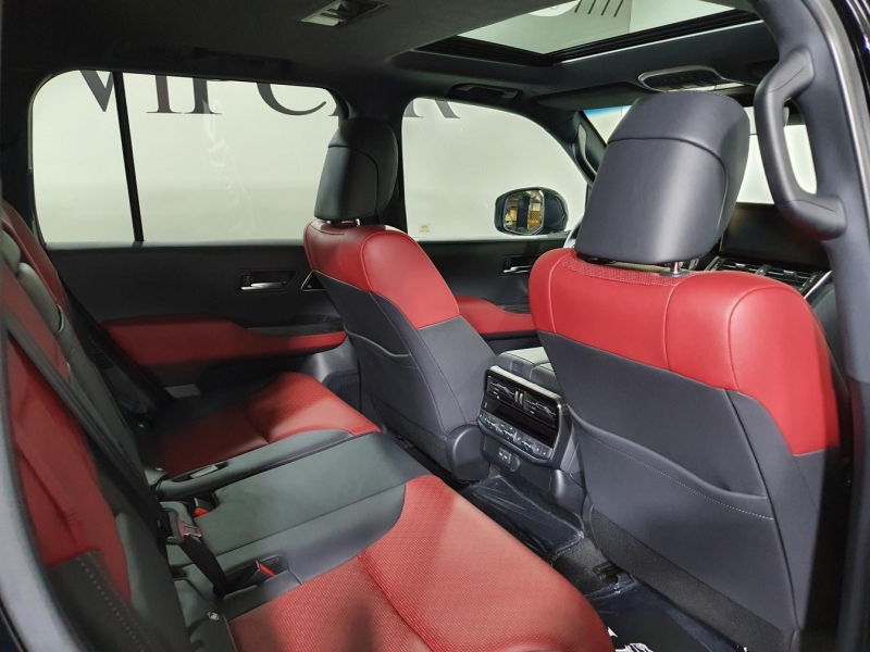 Купить Toyota Land Cruiser 300 Premium 70th бензин 2026 id-1005823 в Киеве, Фото №25