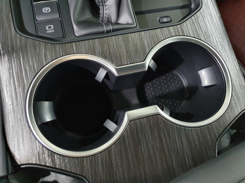 Купить Toyota Land Cruiser 300 Premium 70th бензин 2026 id-1005823 в Киеве, Фото №41