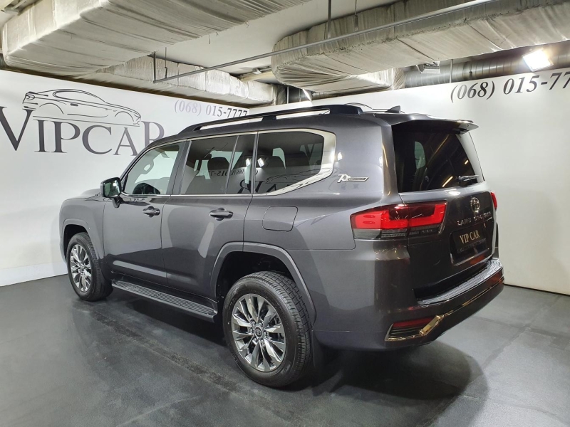 Toyota Land Cruiser 300 Premium 70th бензин 2025 id-1005830 Купить Toyota Land Cruiser 300 Premium 70th бензин 2025 id-1005830 в Киеве, Фото №12